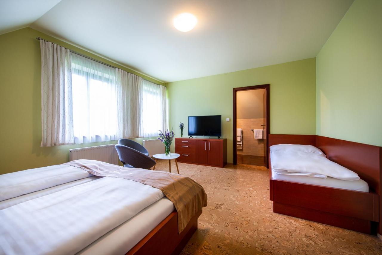 Hotel Skanzen 벨레라드 외부 사진