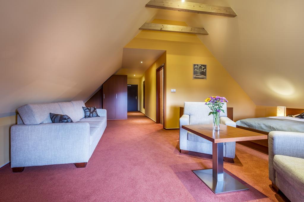 Hotel Skanzen 벨레라드 외부 사진