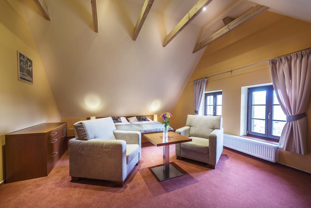 Hotel Skanzen 벨레라드 객실 사진