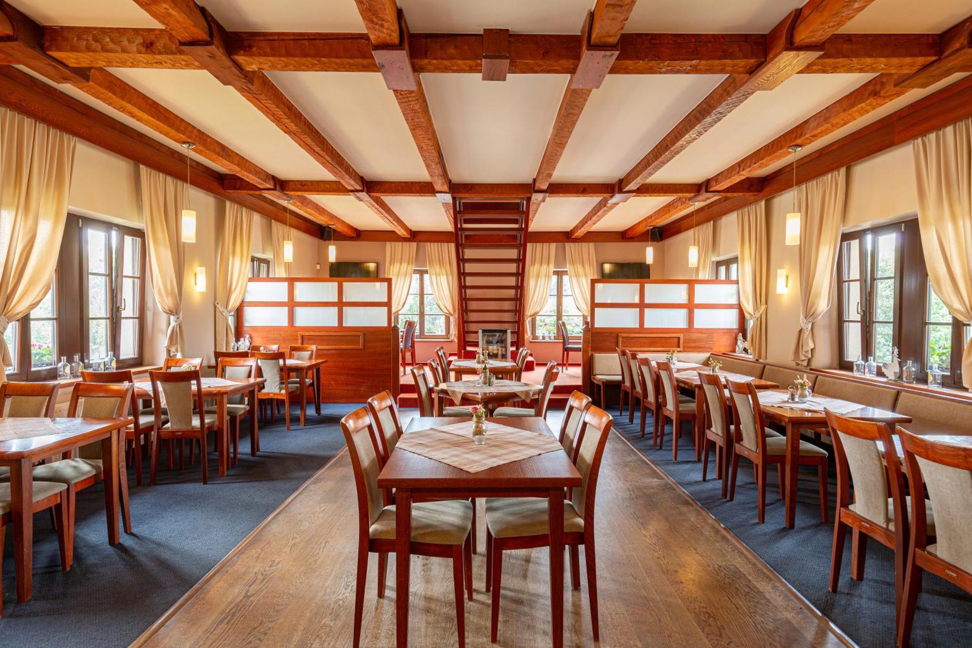 Hotel Skanzen 벨레라드 외부 사진